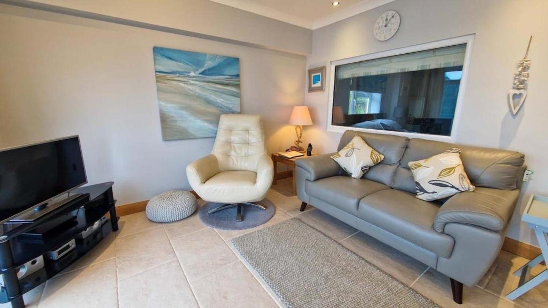 Redcliffe Apartments J view 2