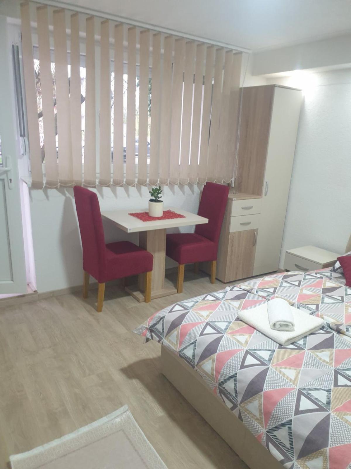 Apartmani Munja