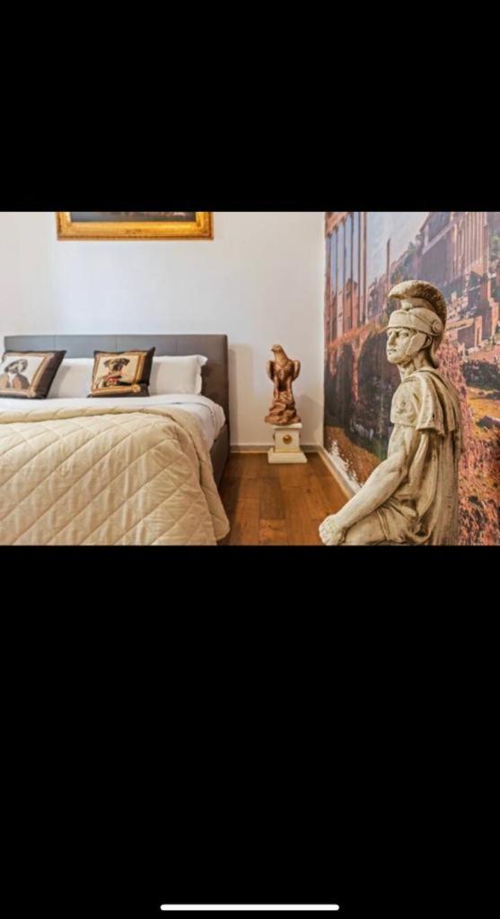 Olimpico's apartment