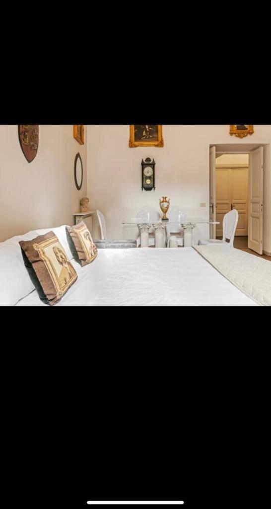 Olimpico's apartment