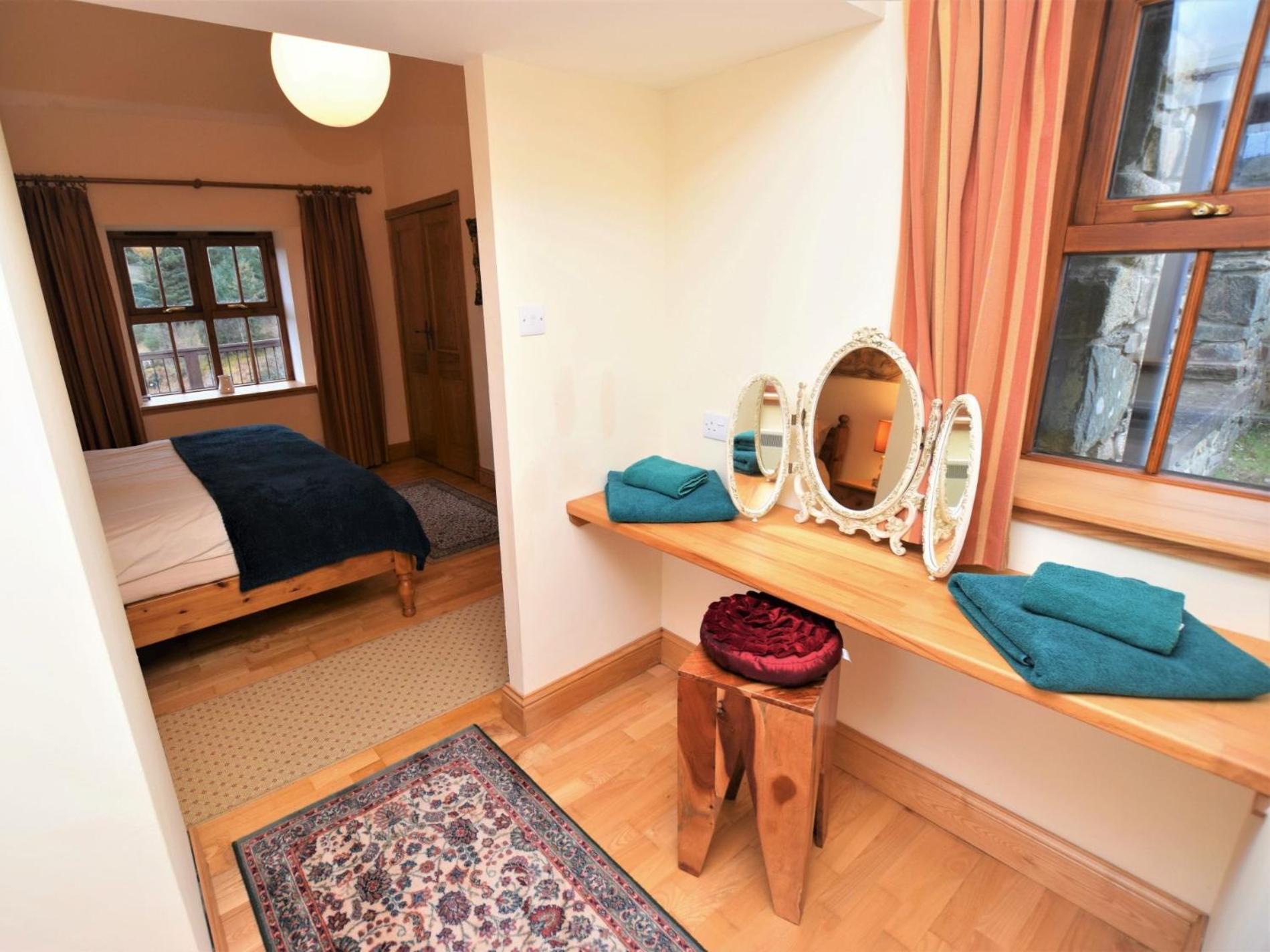 2 Bed in Lochgilphead oc-ca113