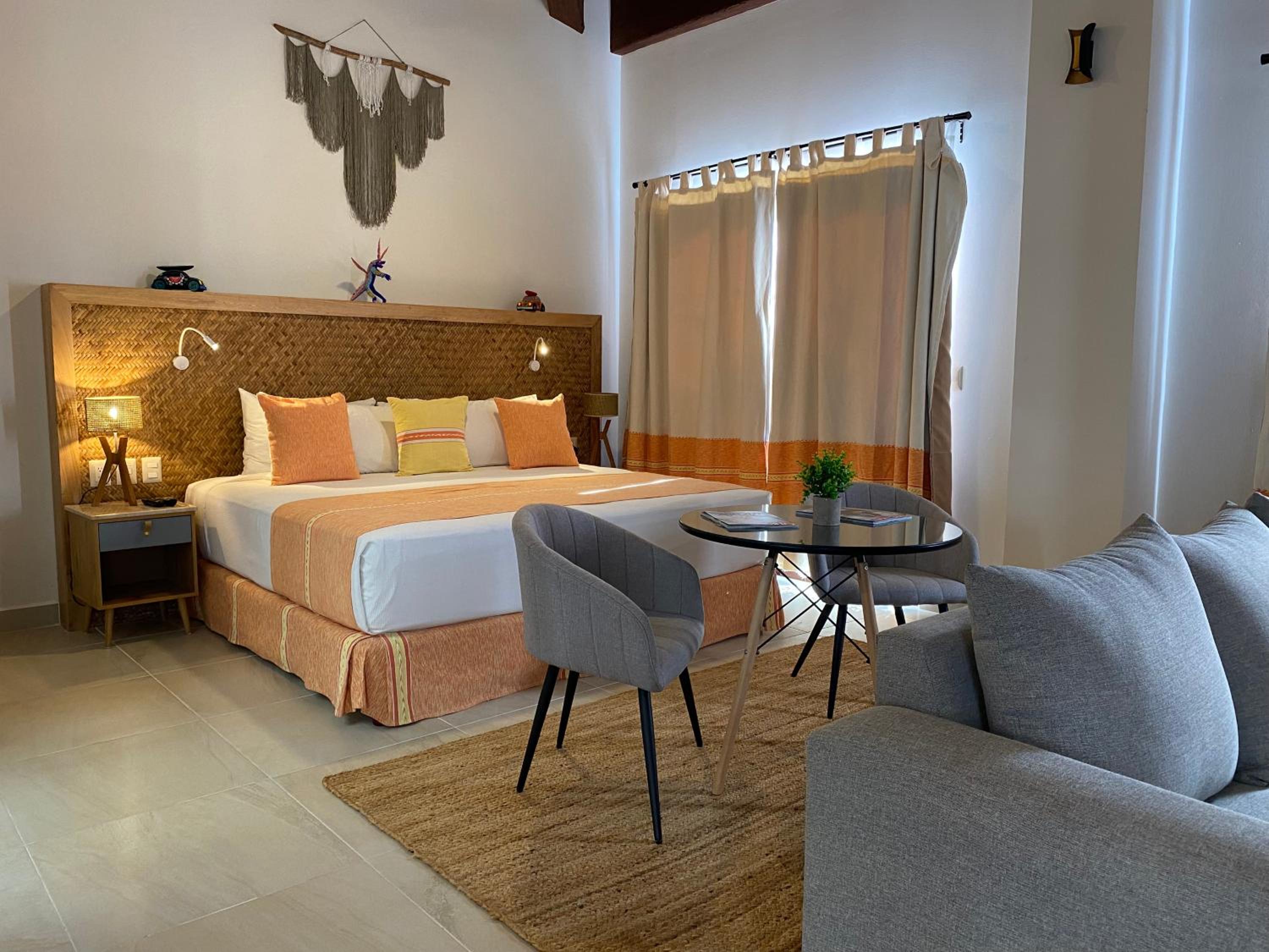Binniguenda Huatulco & Beach Club