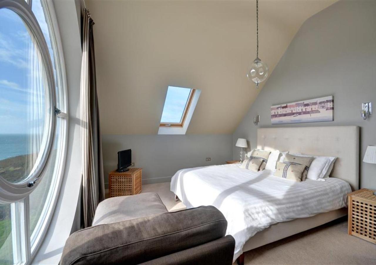 4 Bed in Porthtowan oc-pc718a