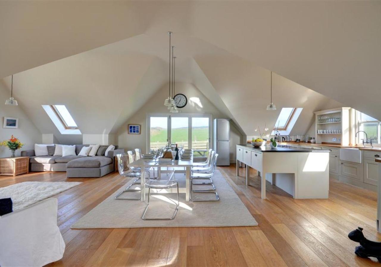 4 Bed in Porthtowan oc-pc718a