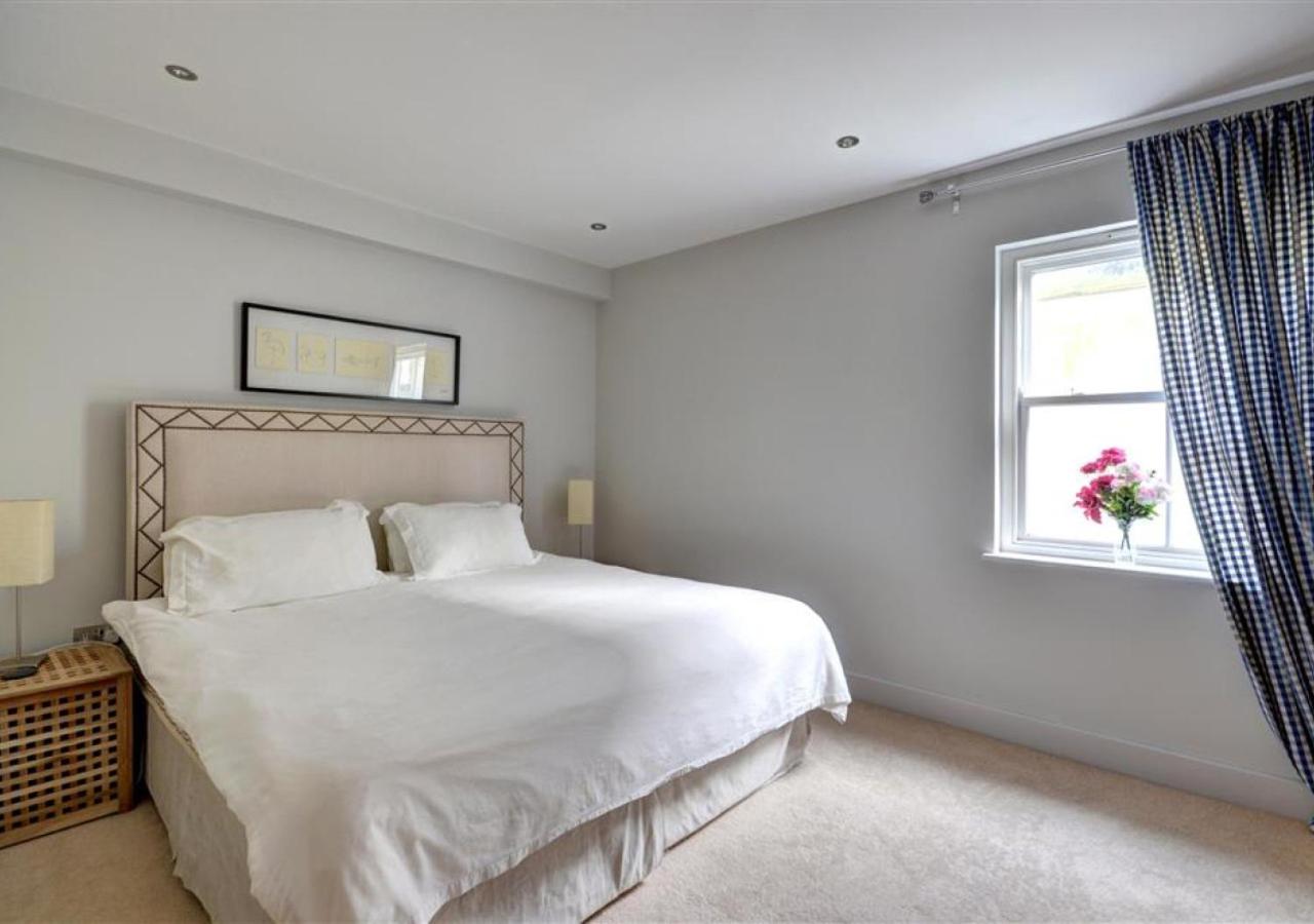 4 Bed in Porthtowan oc-pc718a