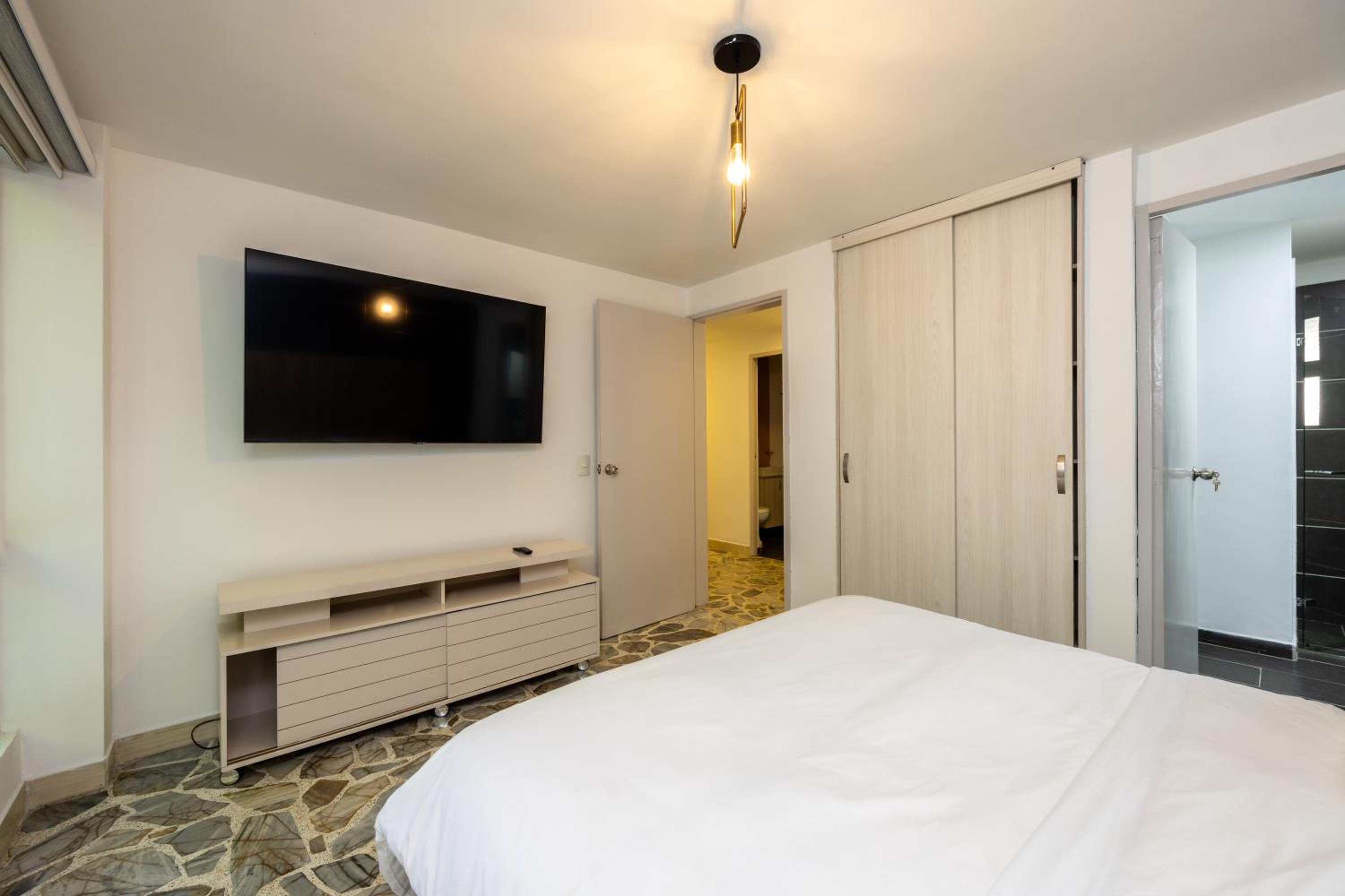 El Poblado, La Frontera (Apartamentos)