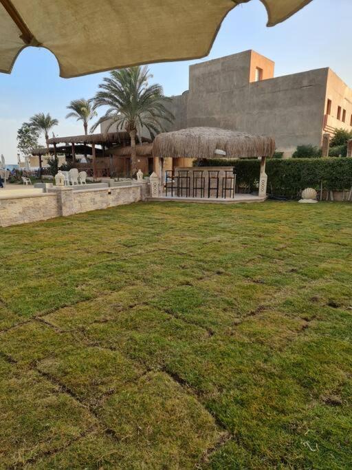 Beachfront Sokhna Chalet 3 Bedrooms Y1