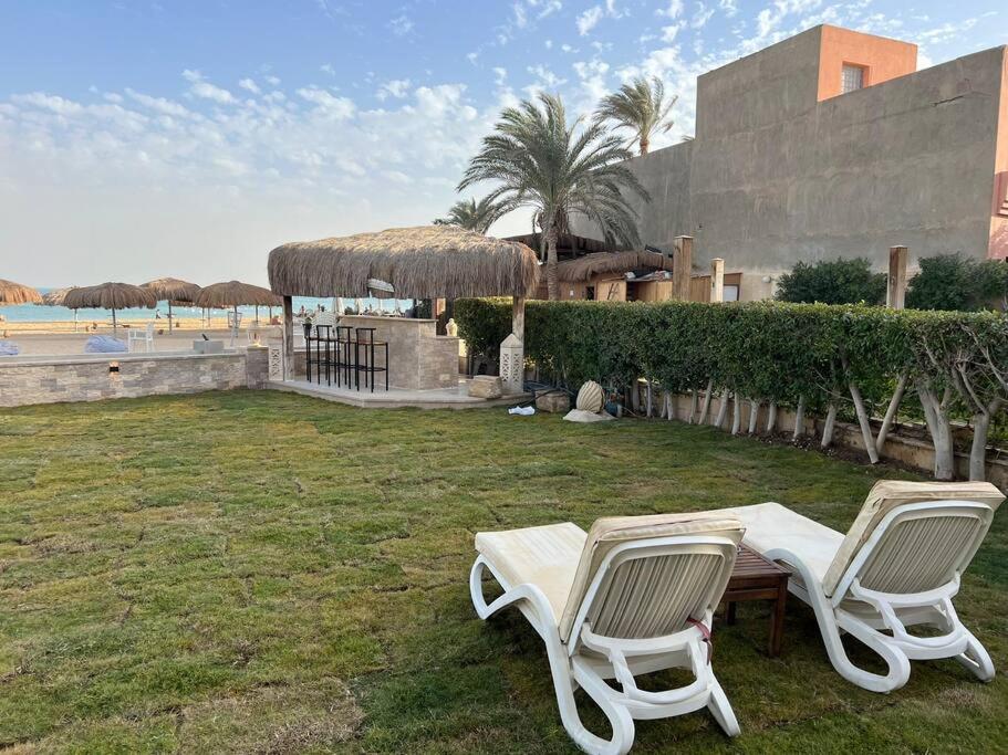 Beachfront Sokhna Chalet 3 Bedrooms Y1