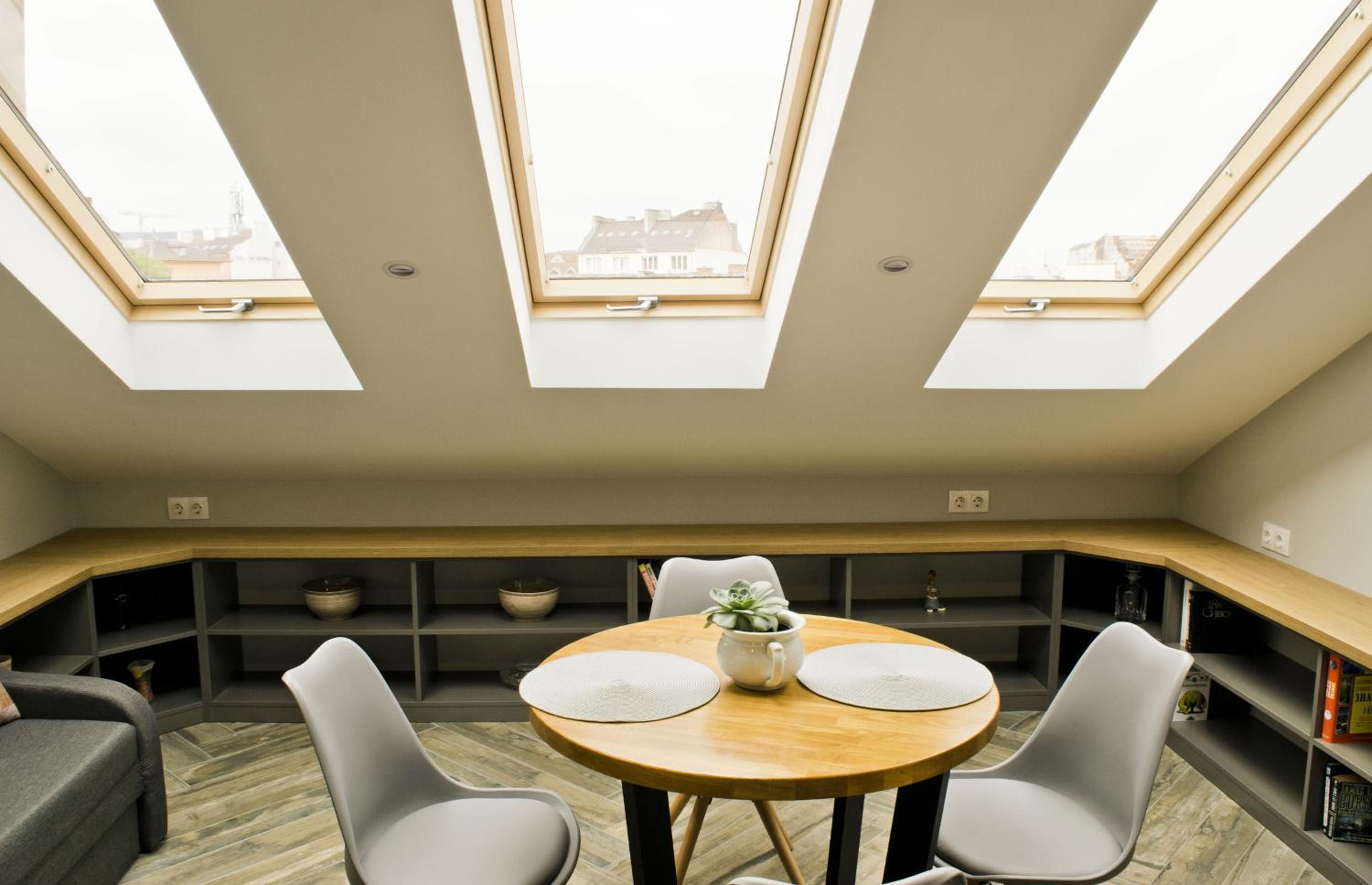 Lofty - 1 bedroom apartment in the heart of Sofia