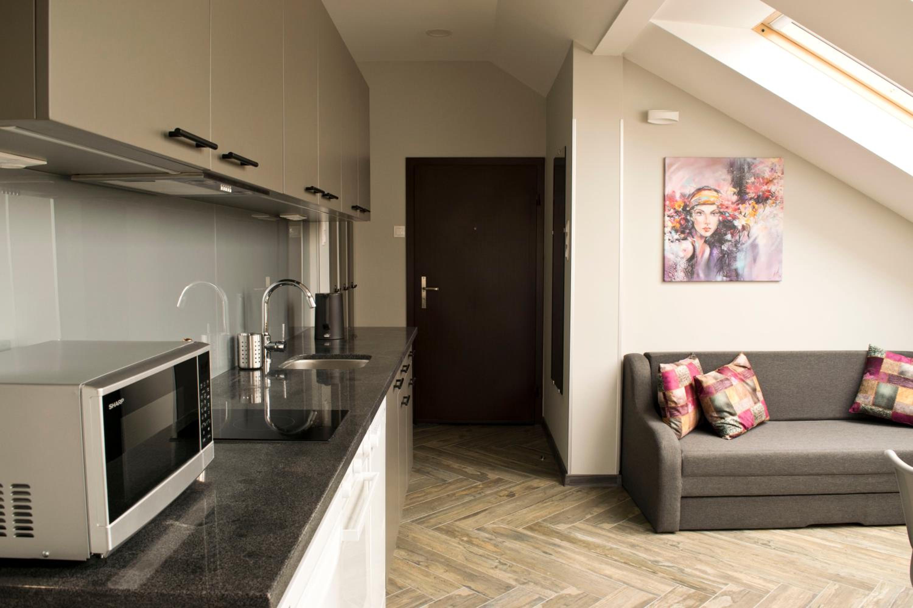 Lofty - 1 bedroom apartment in the heart of Sofia