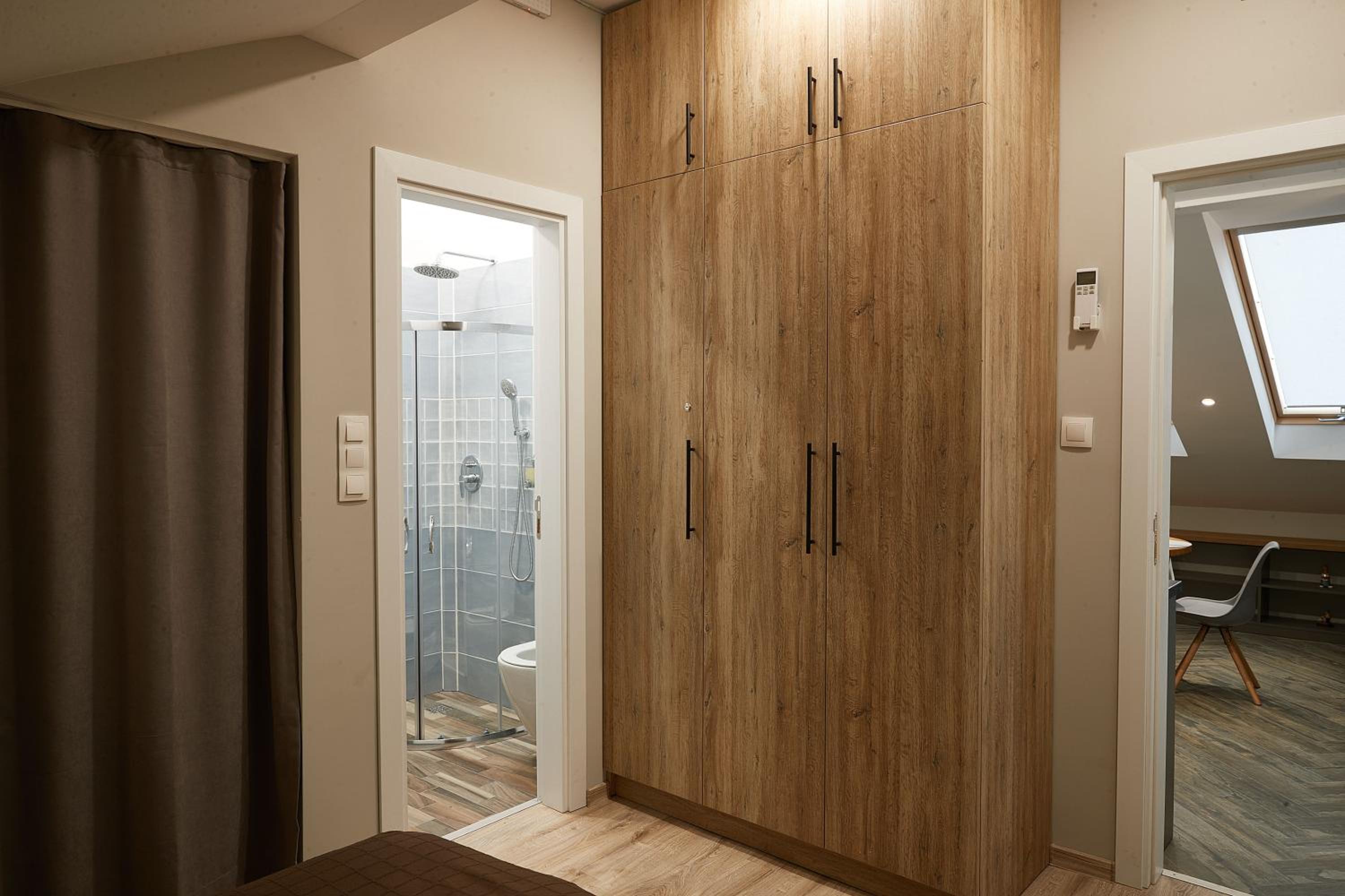 Lofty - 1 bedroom apartment in the heart of Sofia