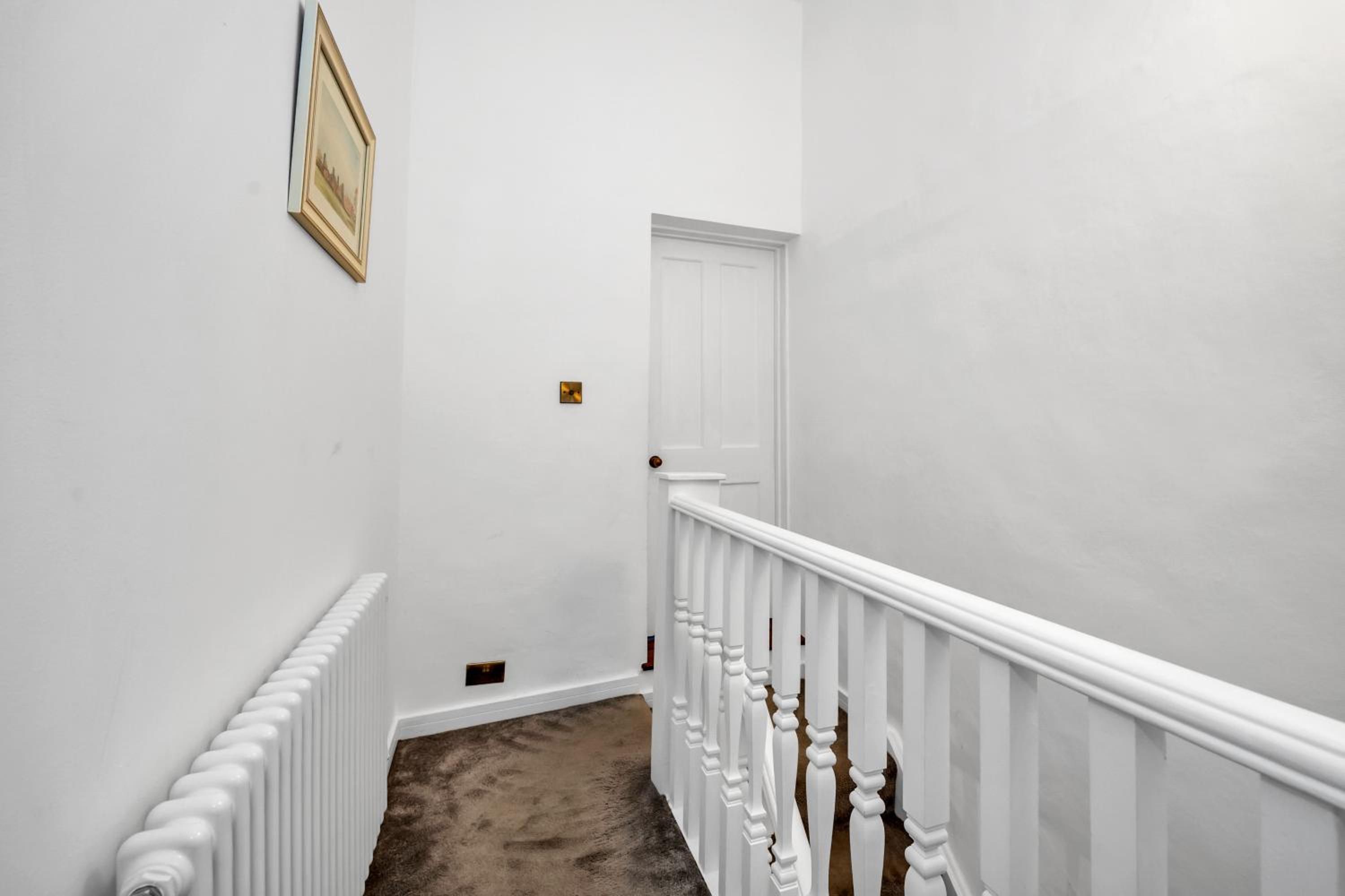 Charming Church Walk, Long Melford - 2 bedroom property with parking
