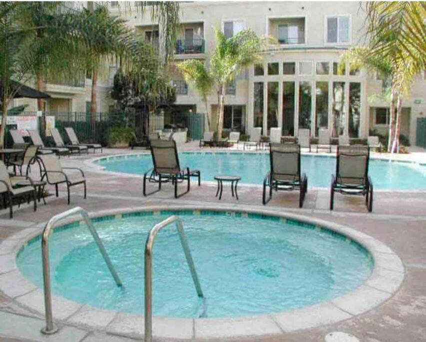 HubLife Your Private Oasis in the Heart of Marina del Rey