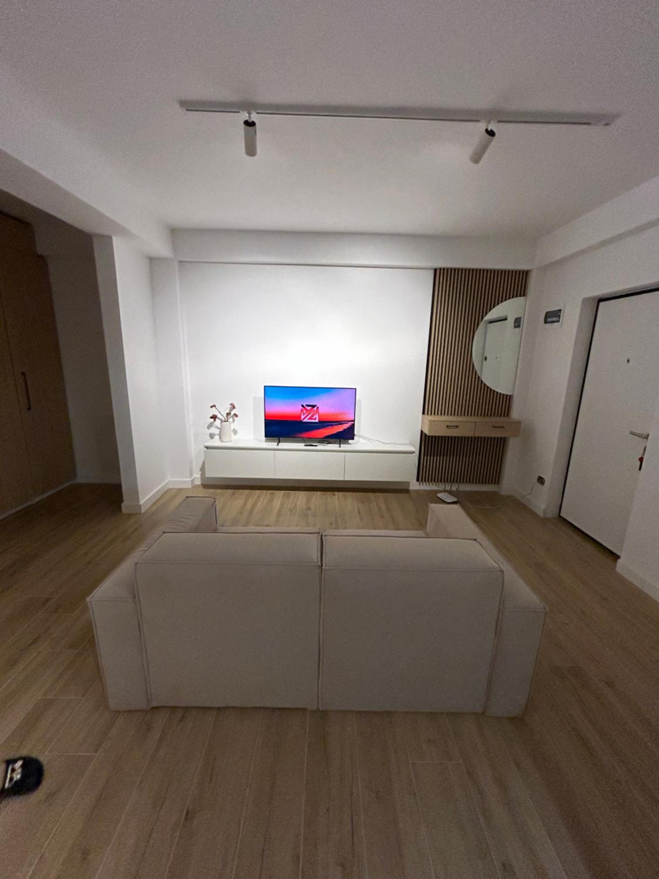 Mirror Apartments