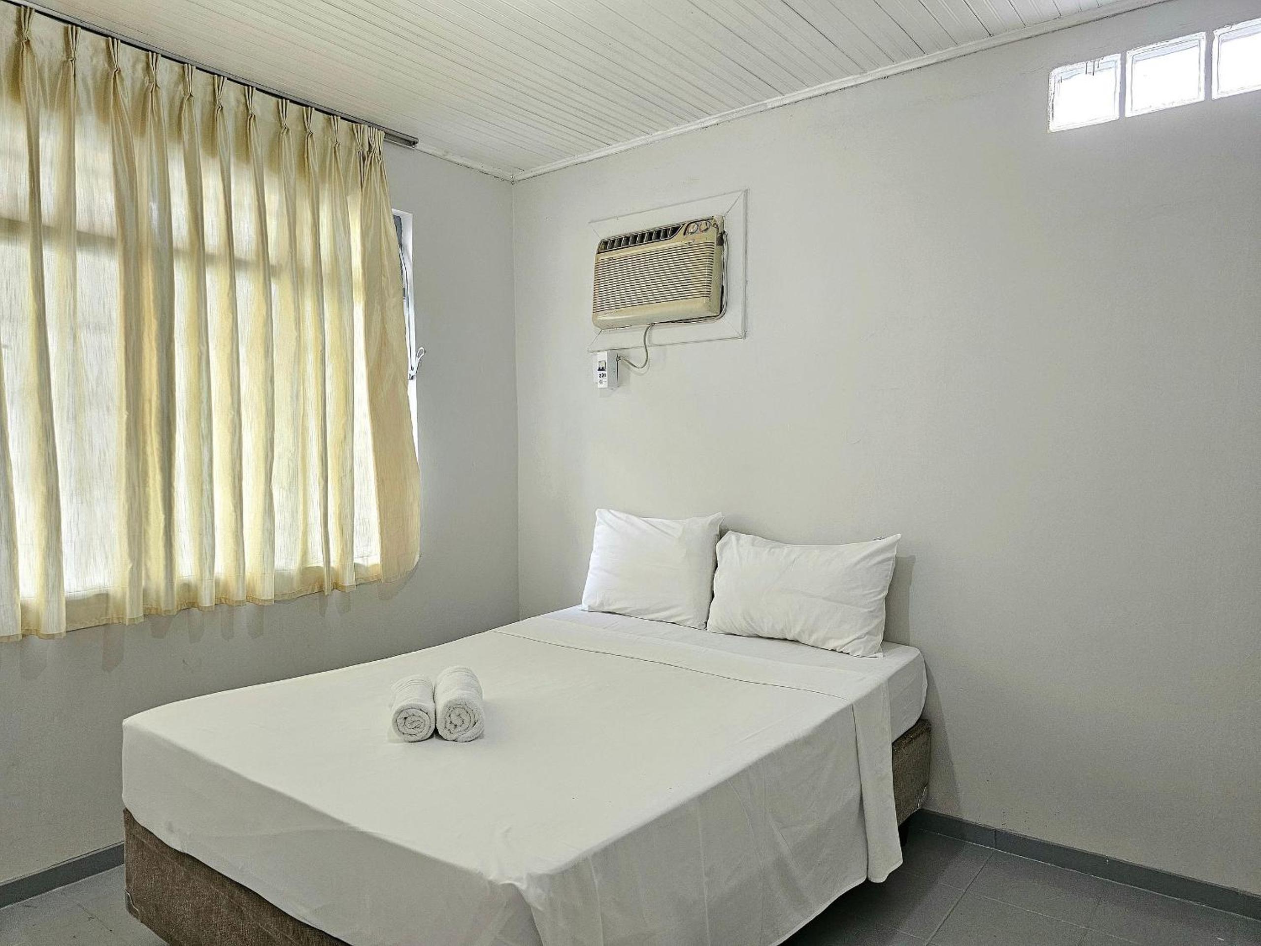 5 quartos Piscina prox Ginasio Costa e Paraguai