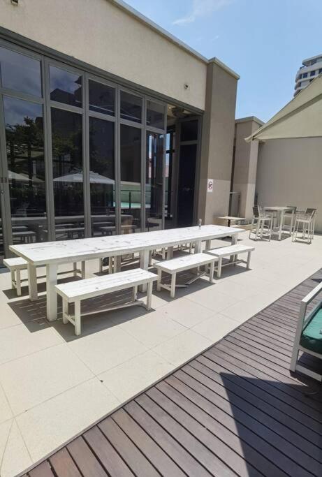Exec Apartment @ SandtonSkye