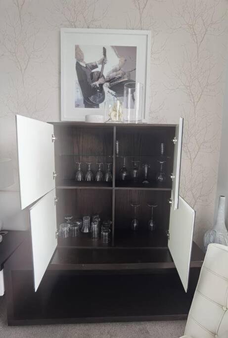 Exec Apartment @ SandtonSkye