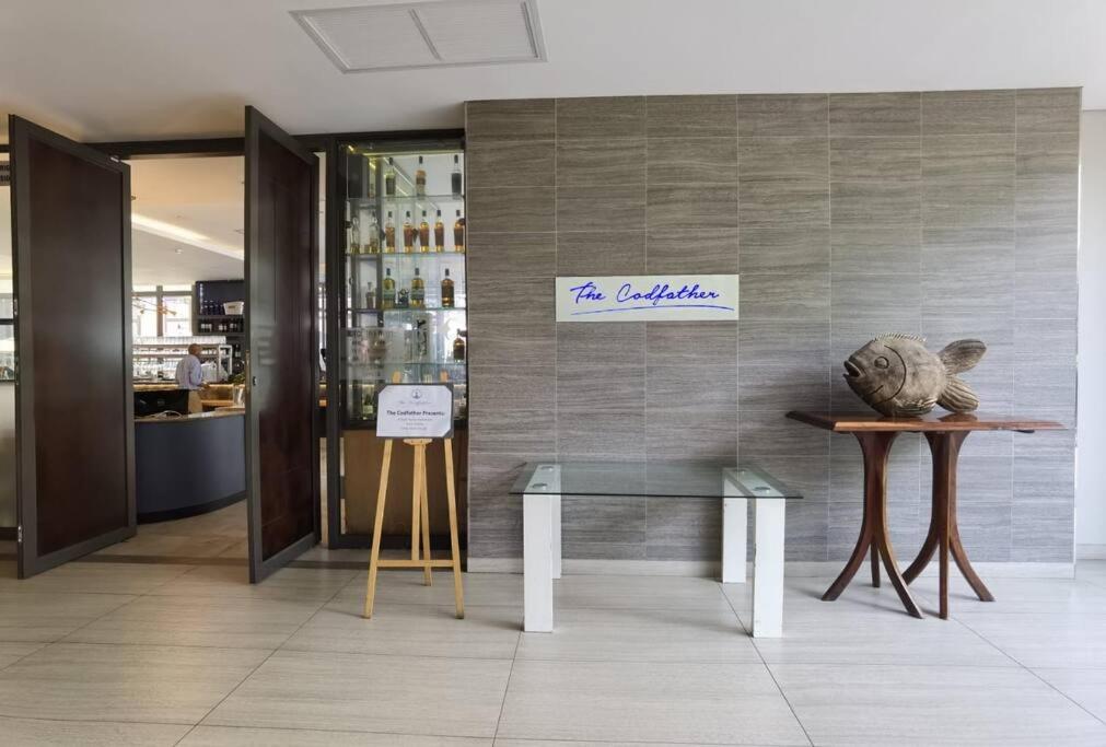 Exec Apartment @ SandtonSkye