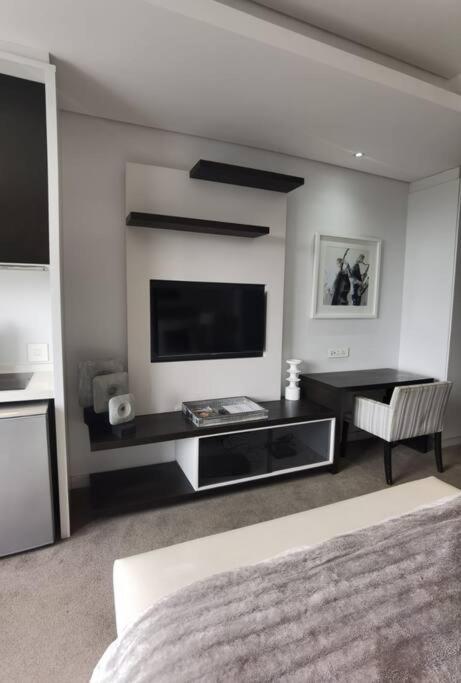 Exec Apartment @ SandtonSkye