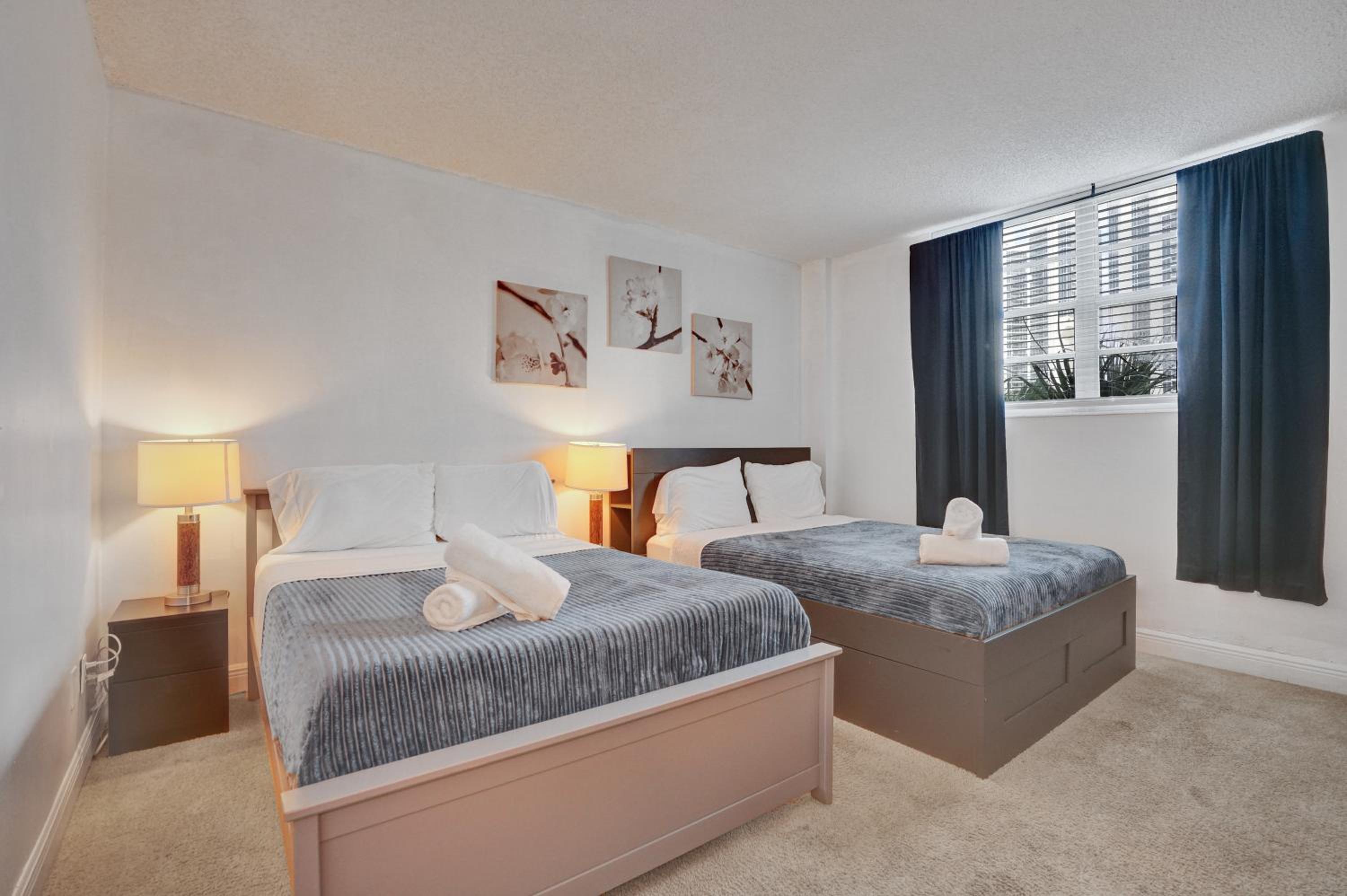 Ocean Reserve Luxury Condos Across from Sunny Isles Beach