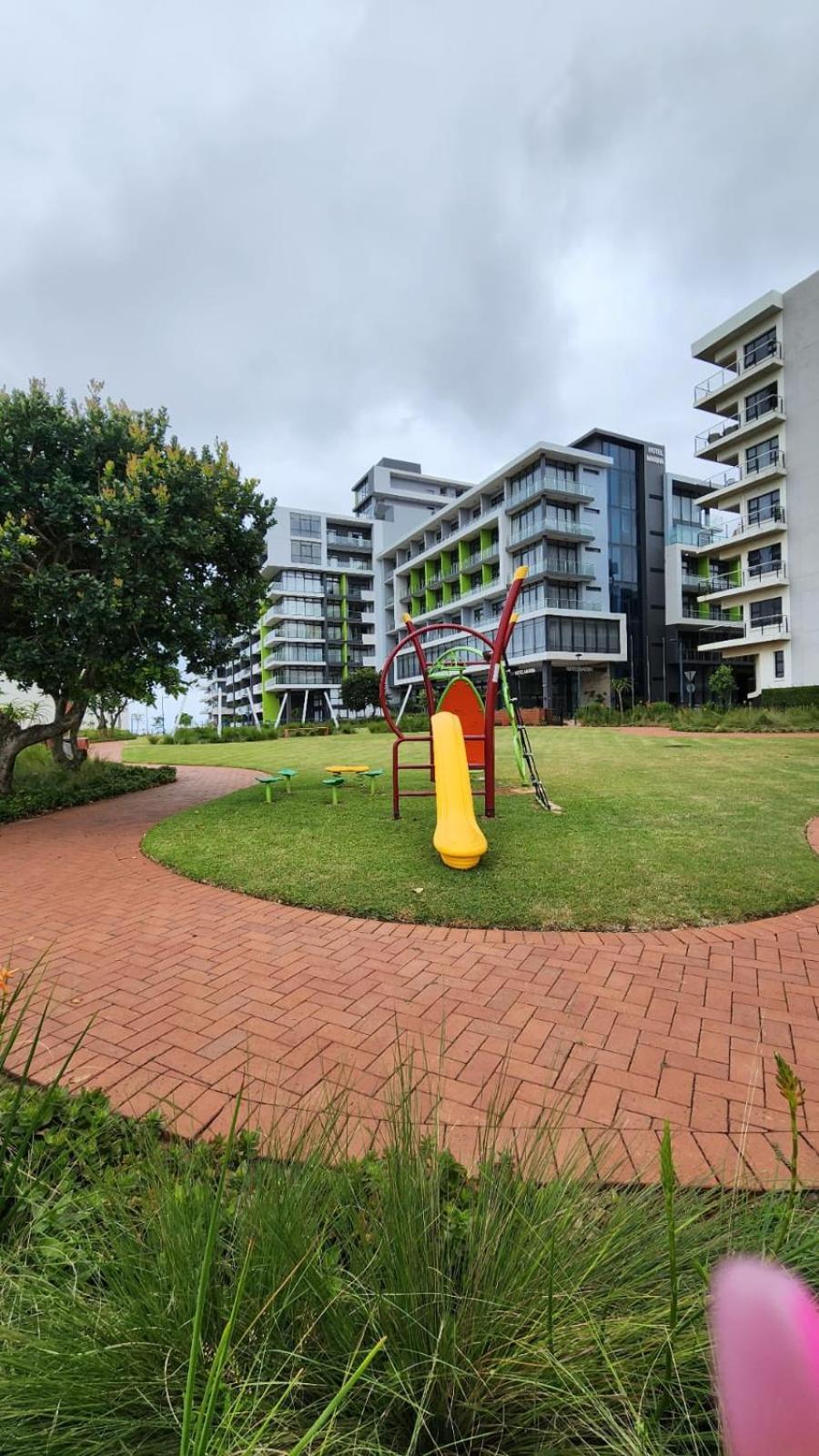 Marina Bay Luxury Apartment Suite, Umhlanga view 3