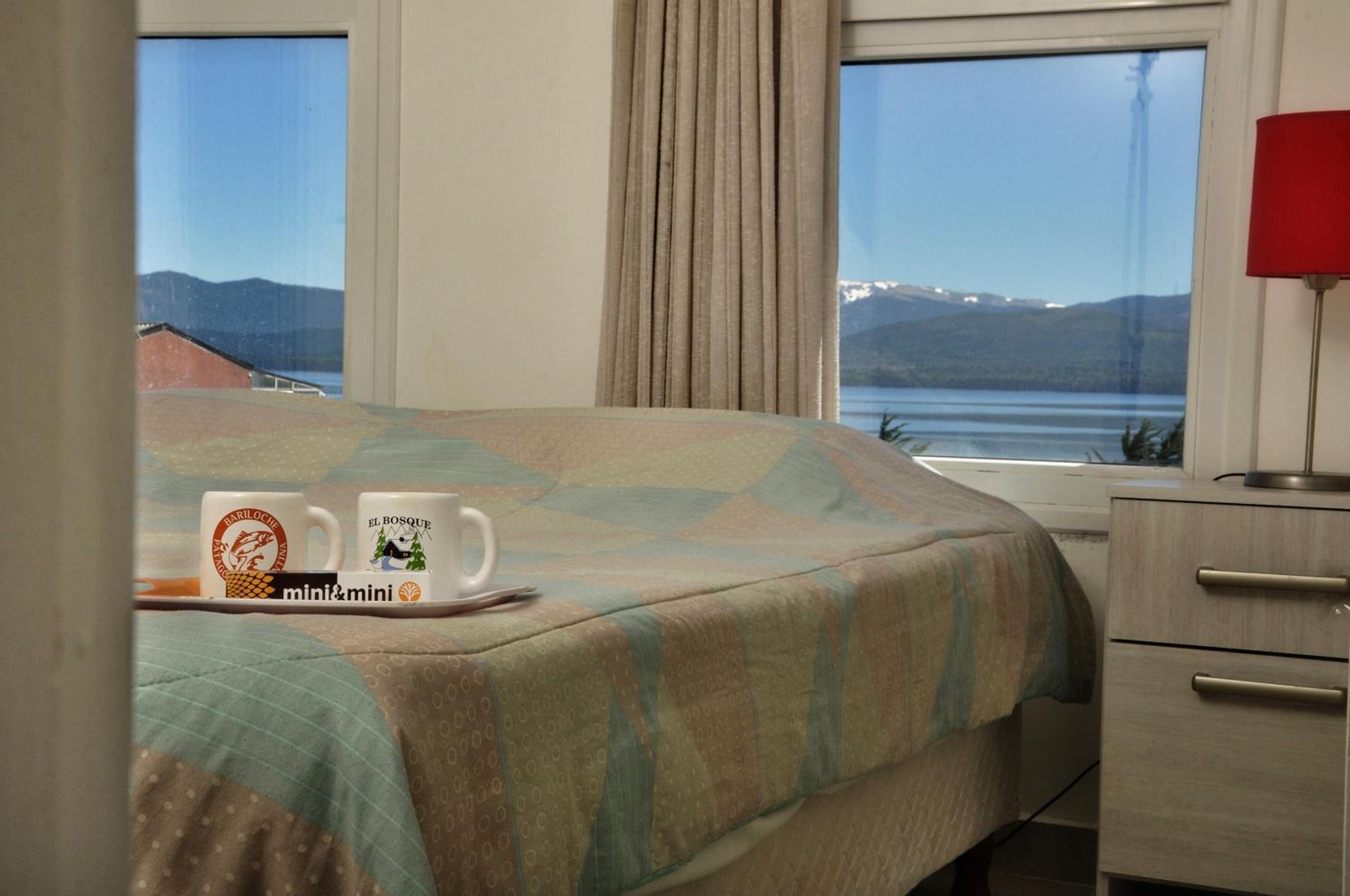 Deleitate con las vistas al Lago y Montañas en el centro de Bariloche