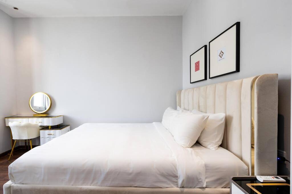 The Rixx Minimalism Apartment@ Ben Thanh/3bedrooms