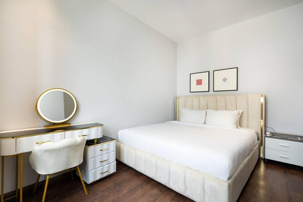 The Rixx Minimalism Apartment@ Ben Thanh/3bedrooms