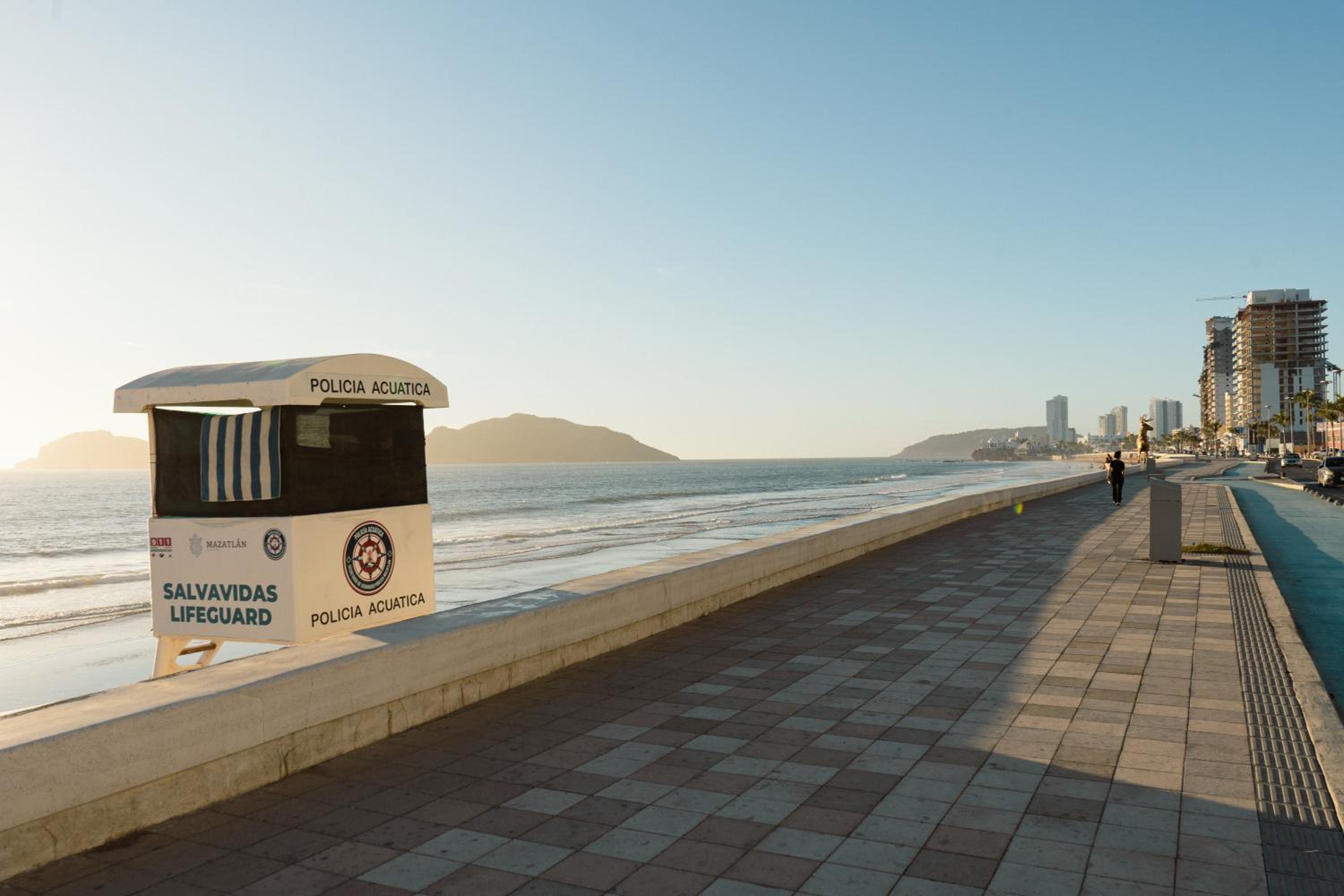 Depa con hermosa vista al Malecón de Mazatlán - Alt 803 view 5