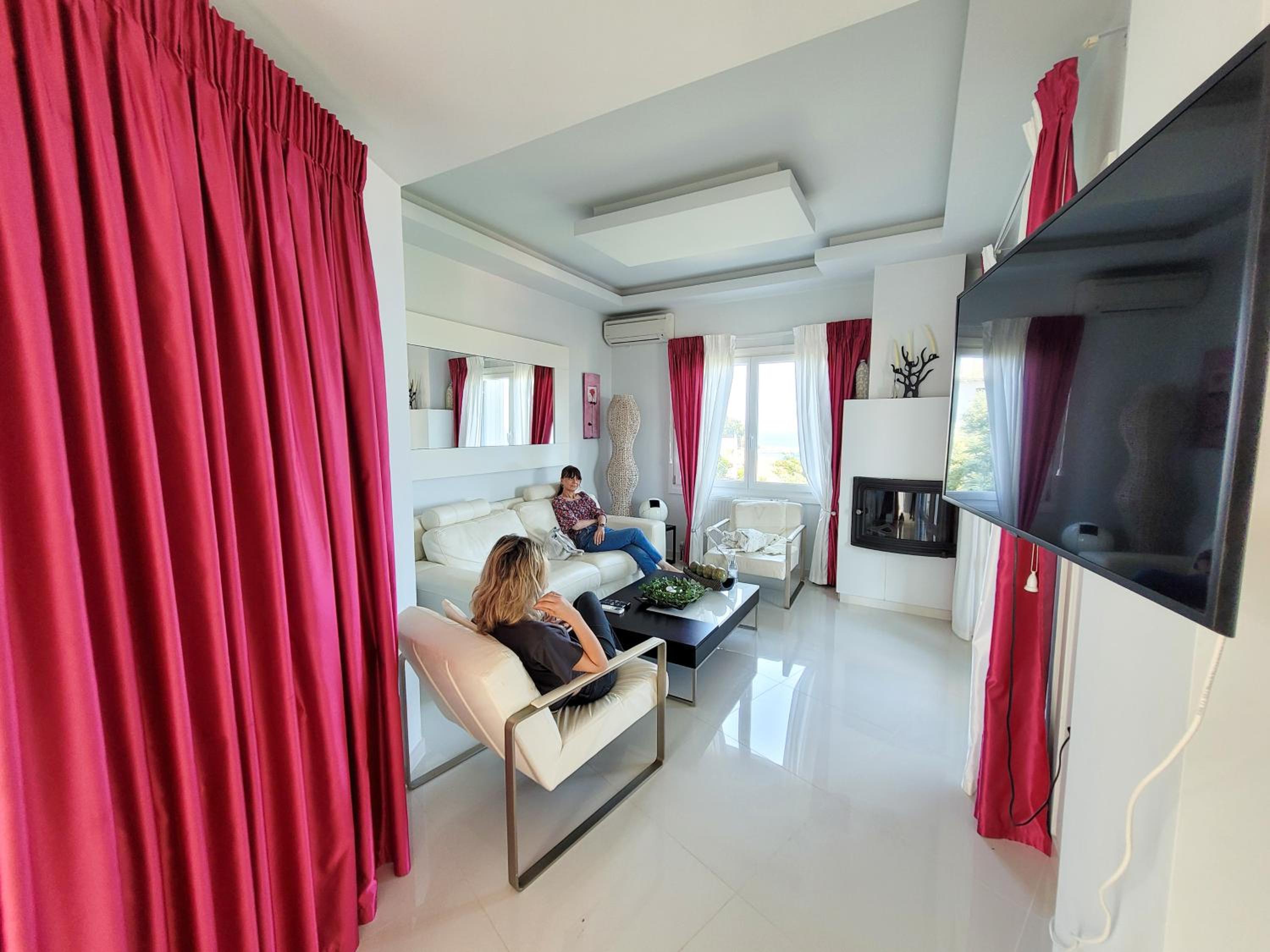 Centaur Villa view 4