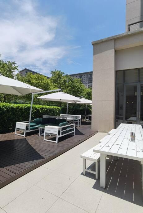 Sandton Exec Apartment