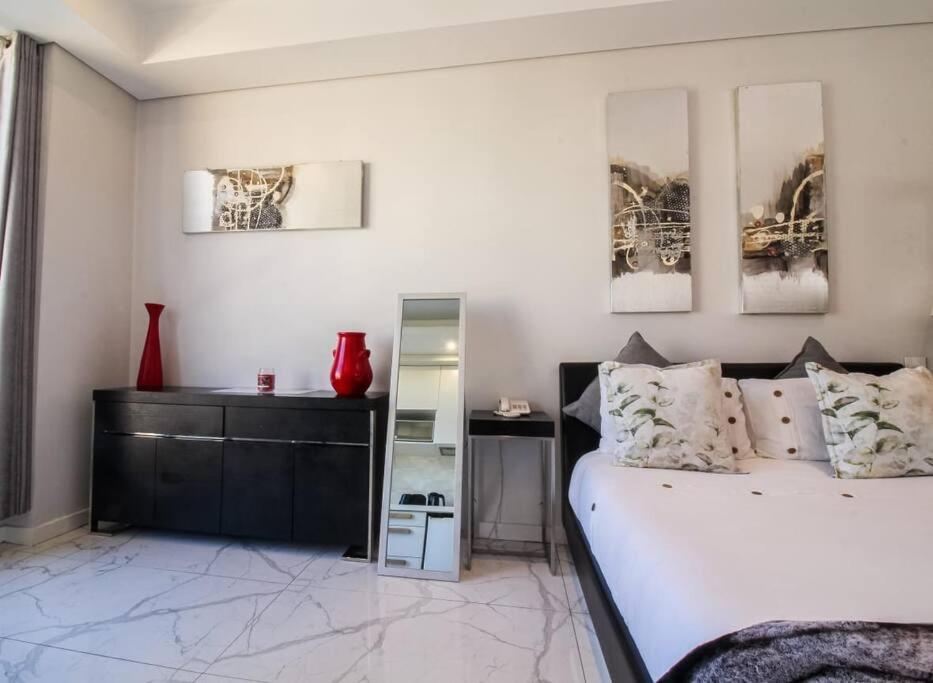 Sandton Exec Apartment