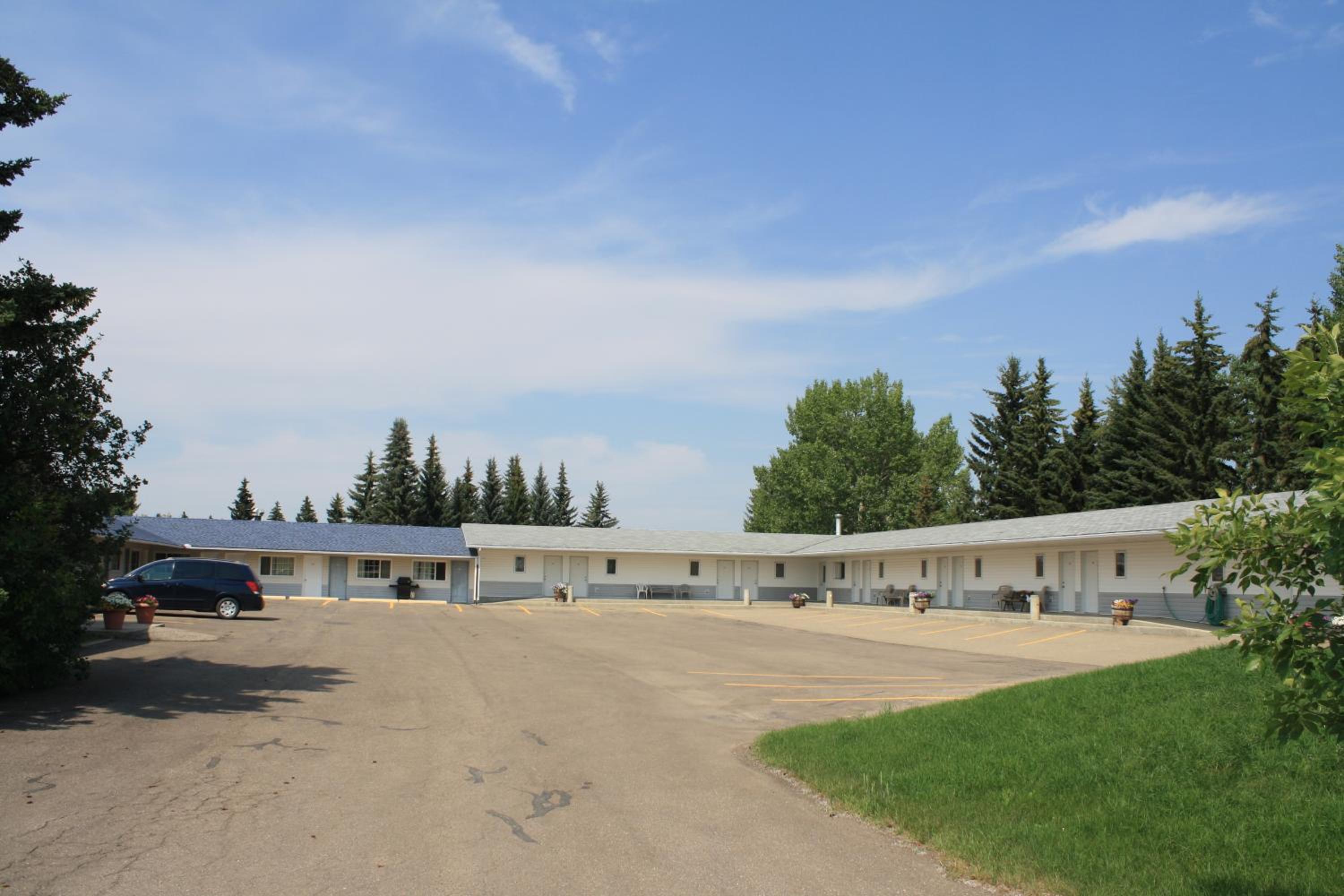 Lamplighter Inn
