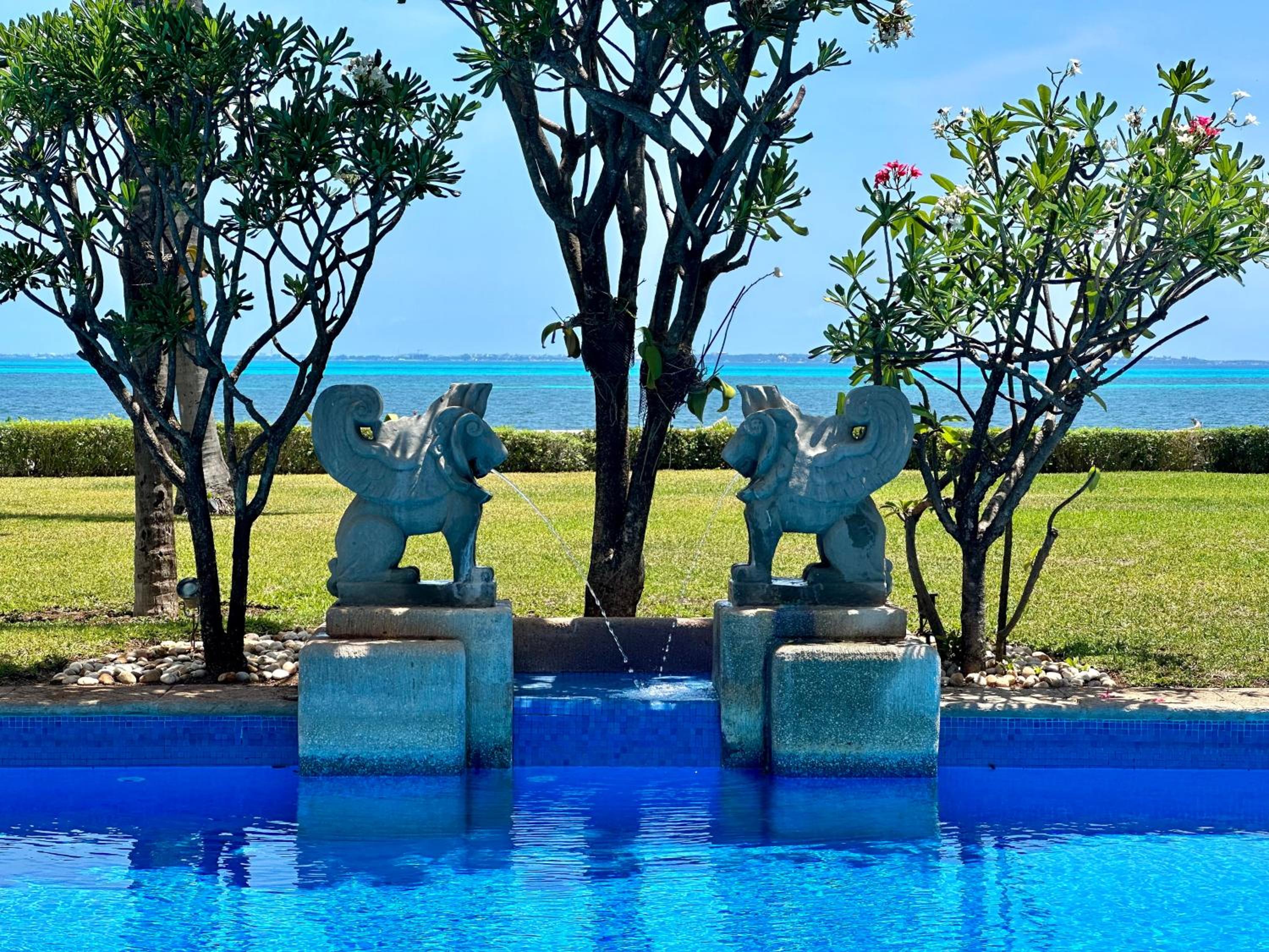 6BR Exclusive Beachfront Retreat by Solmar Rentals