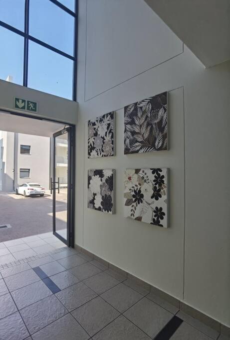 Sandton Central Apartment