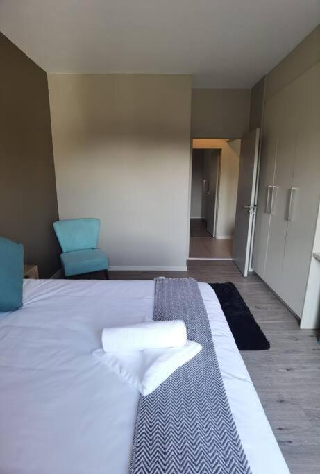 Sandton Central Apartment