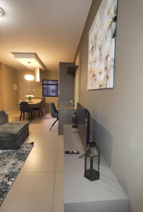 Sandton Central Apartment