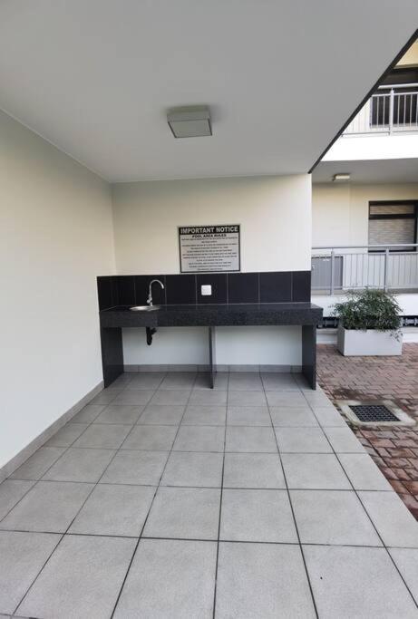 Sandton Central Apartment