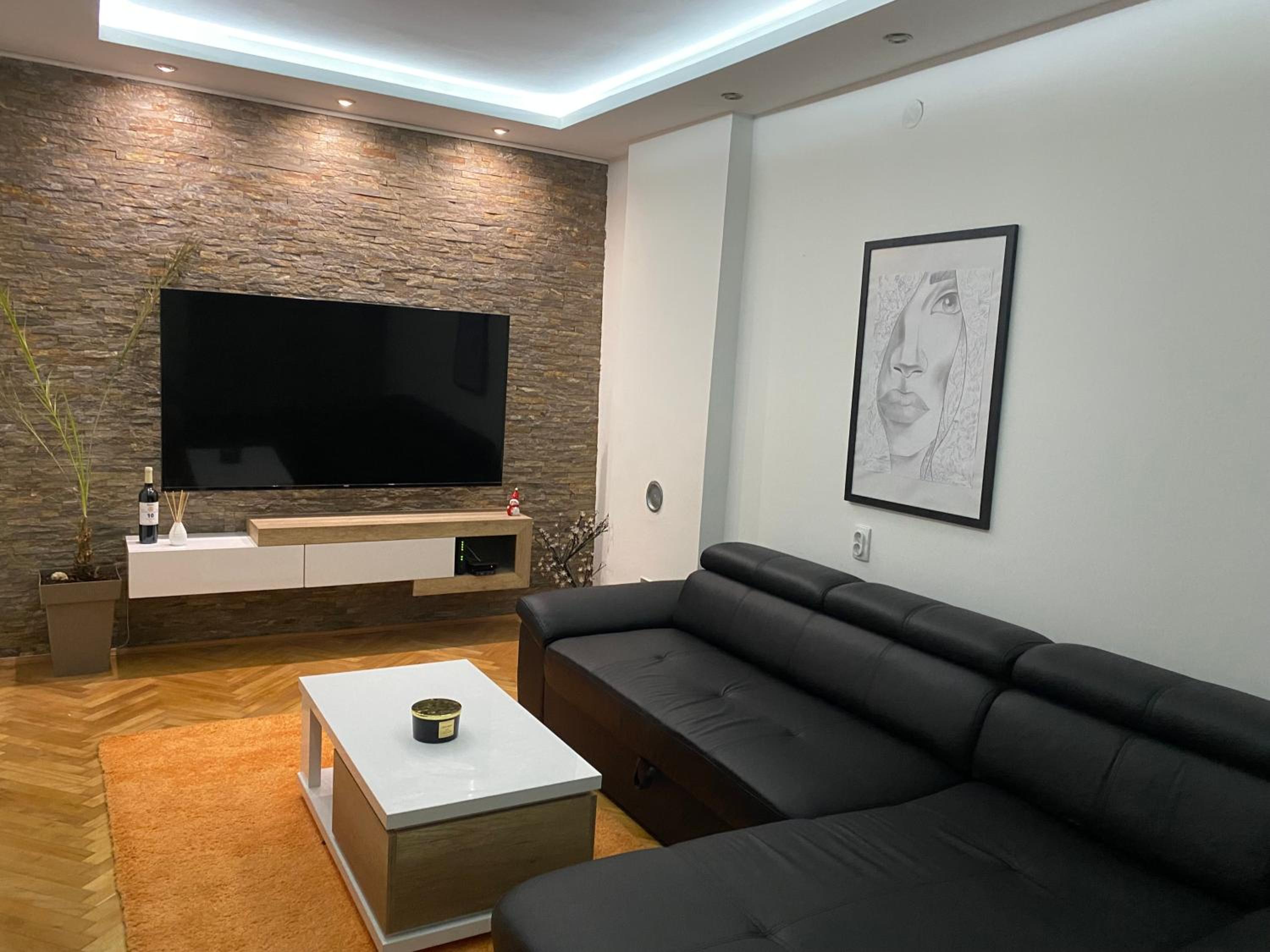 Regal Comfort Apartment view 5