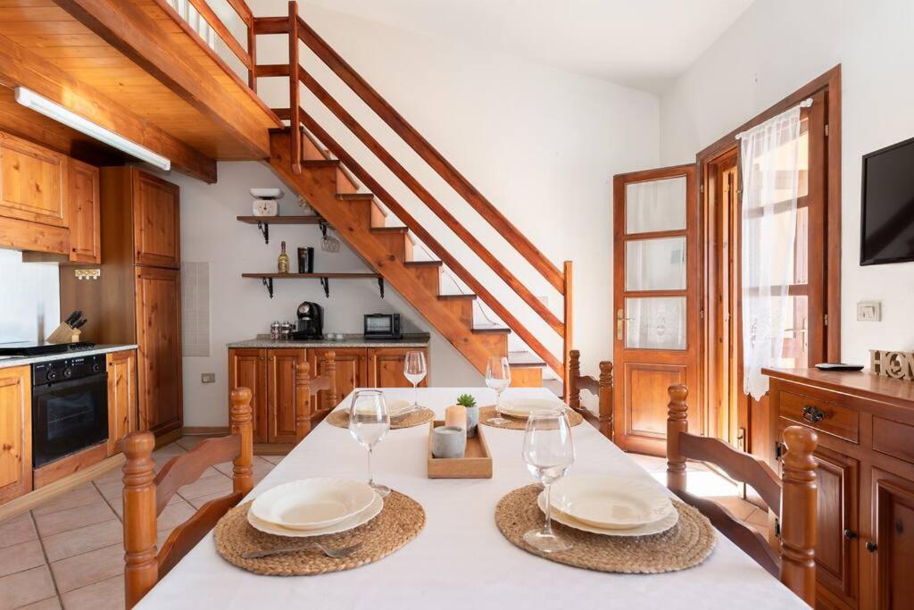[Mandriola] House facing the sea - Free WiFi view 4