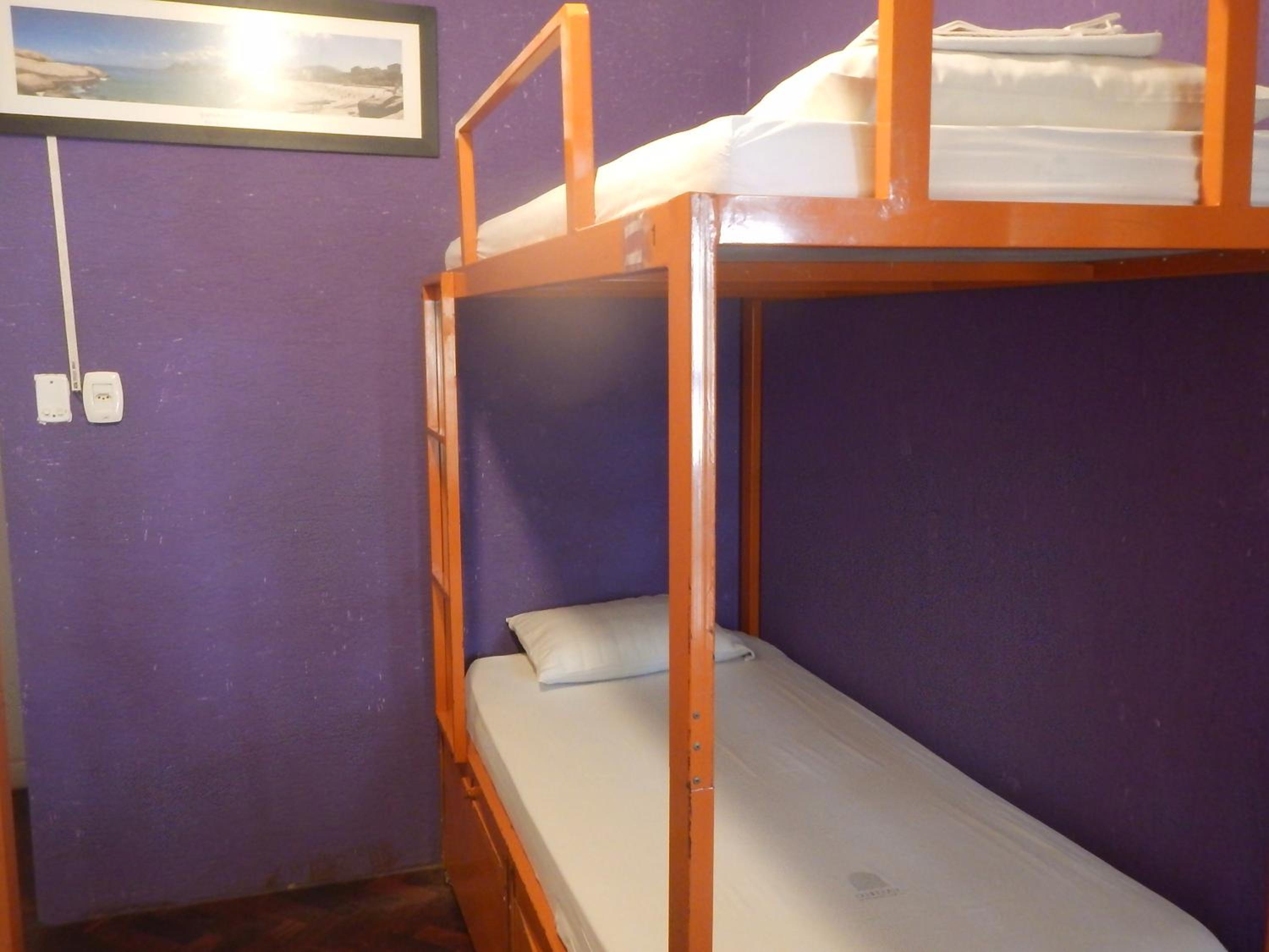 Pura Vida Hostel