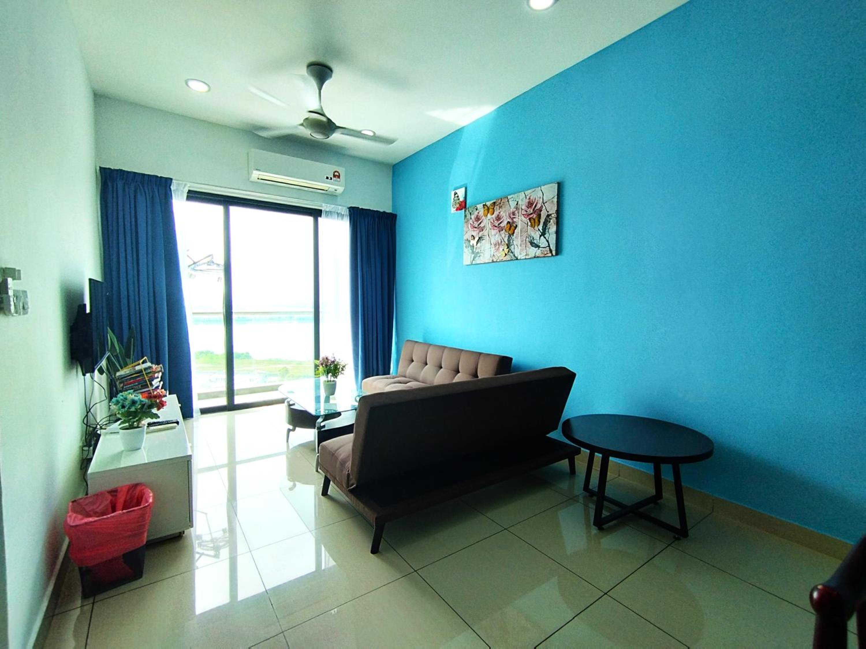 Puchong WindyLakeViewStayCation3R2B AT D Island photo 6