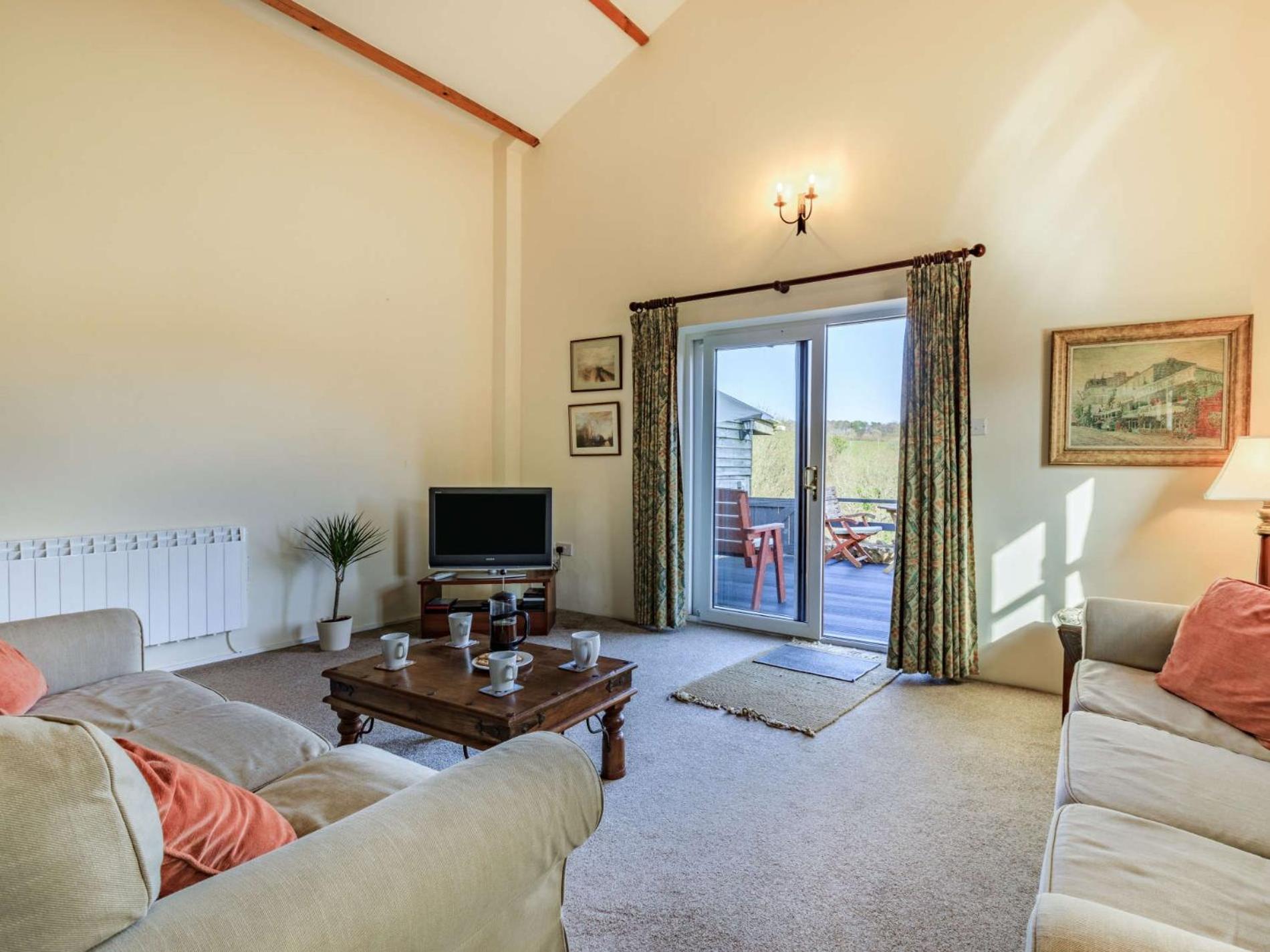 1 Bed in Sidmouth oc-swcom view 4