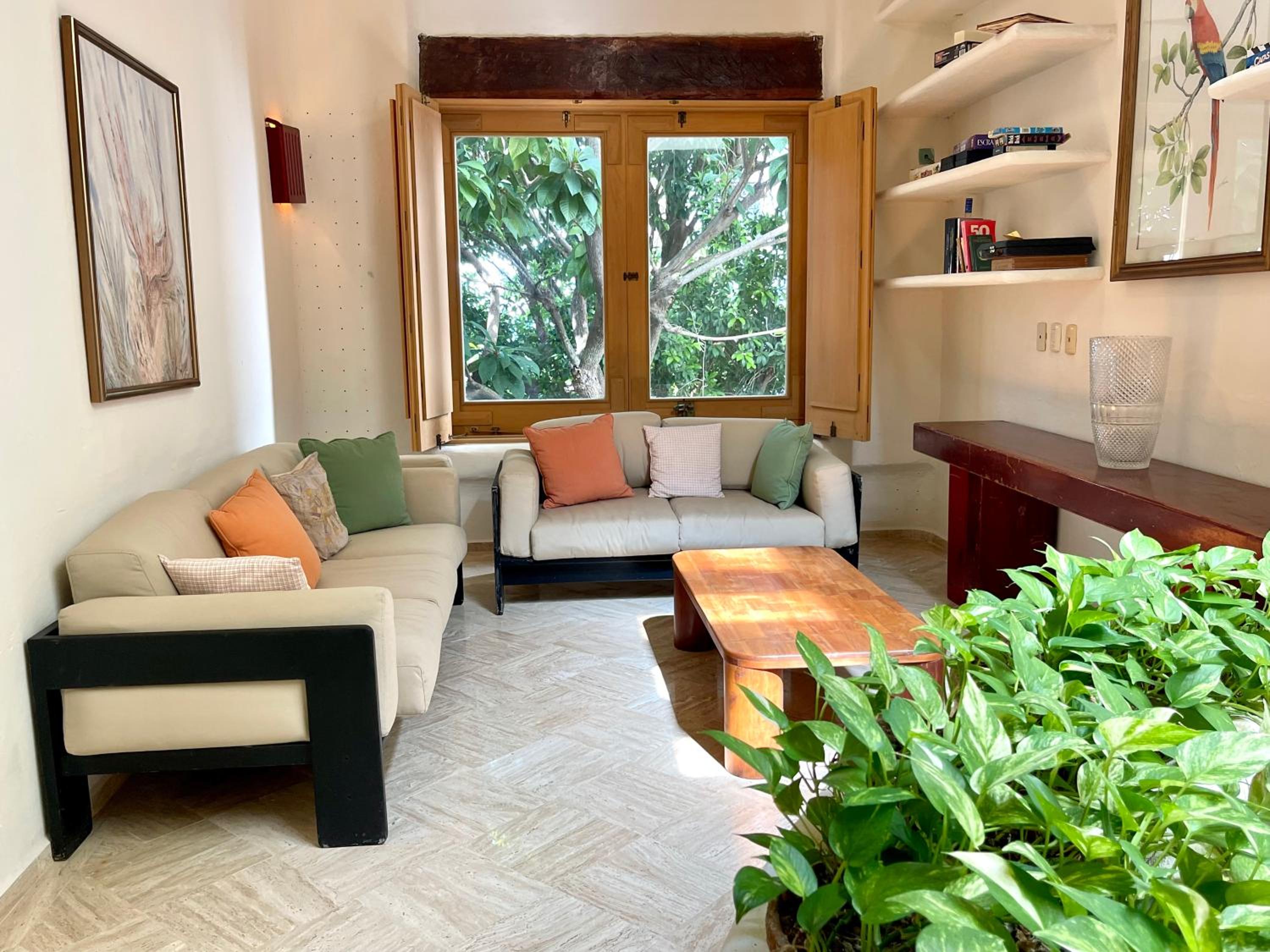 lounge