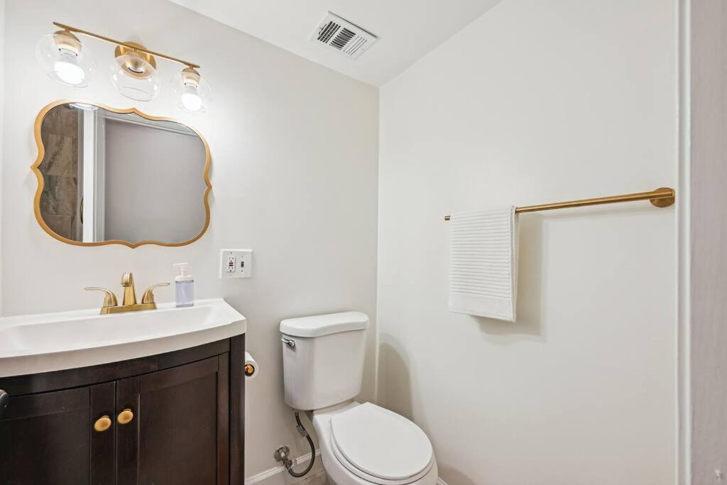 Federal Hill Luxury City Charm - Property Image 23