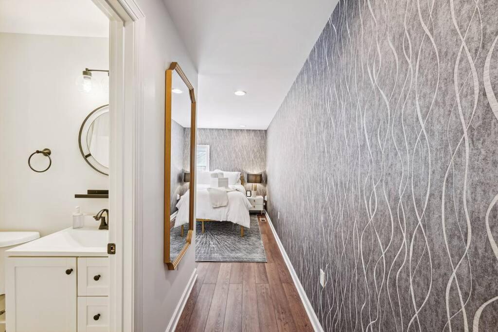 Federal Hill Luxury City Charm - Property Image 14