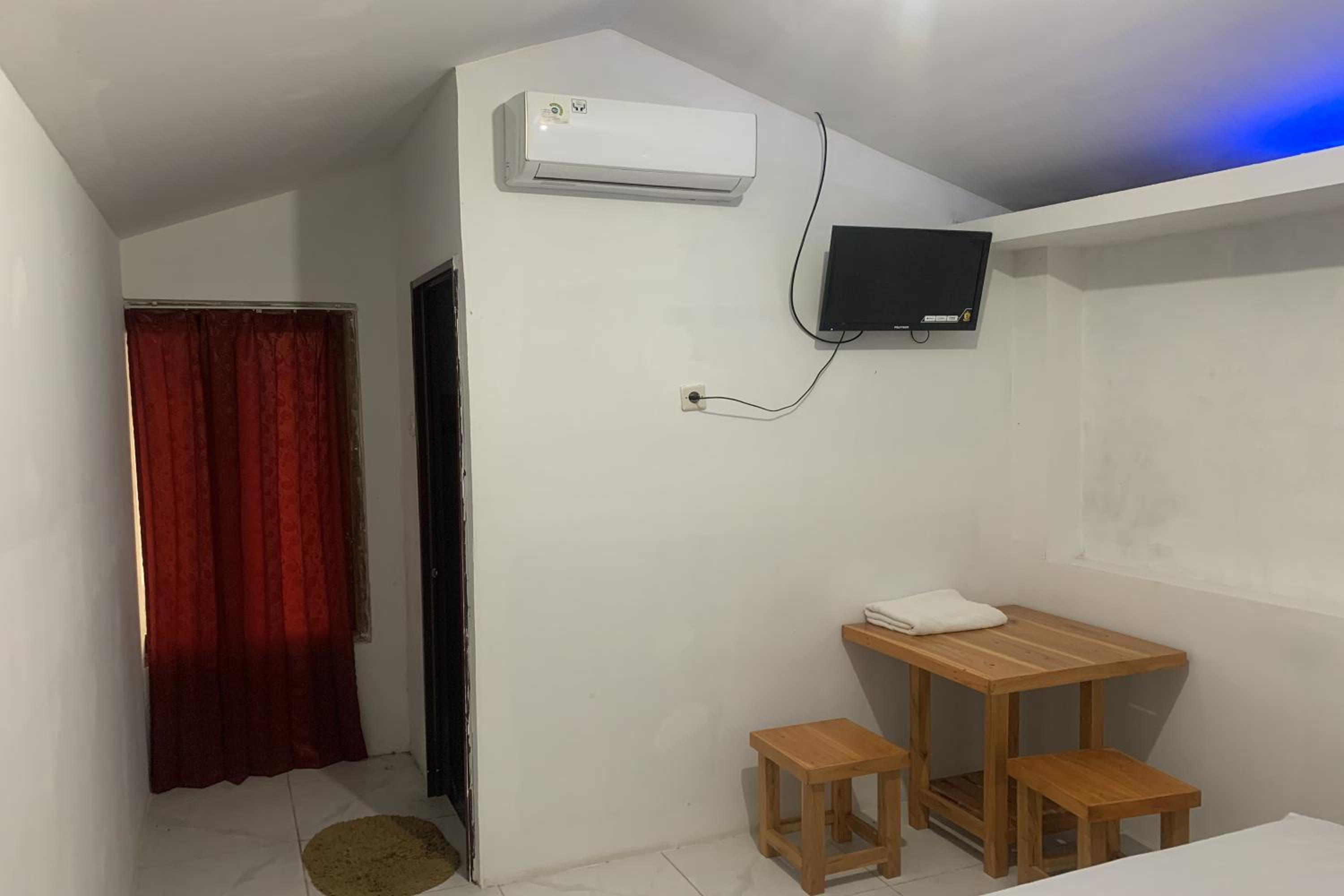 Mozza guest house view 5