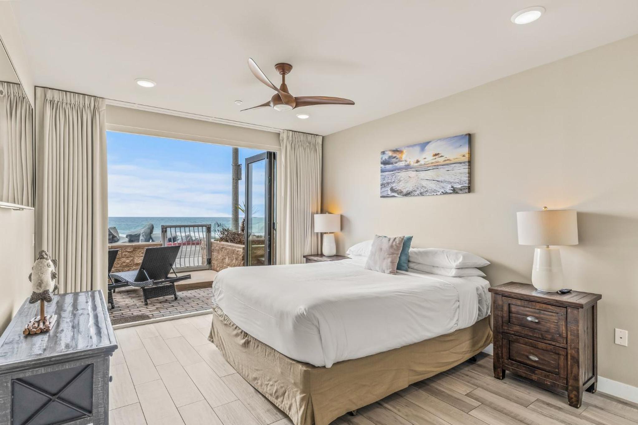 Oceanside Escape 700S-102
