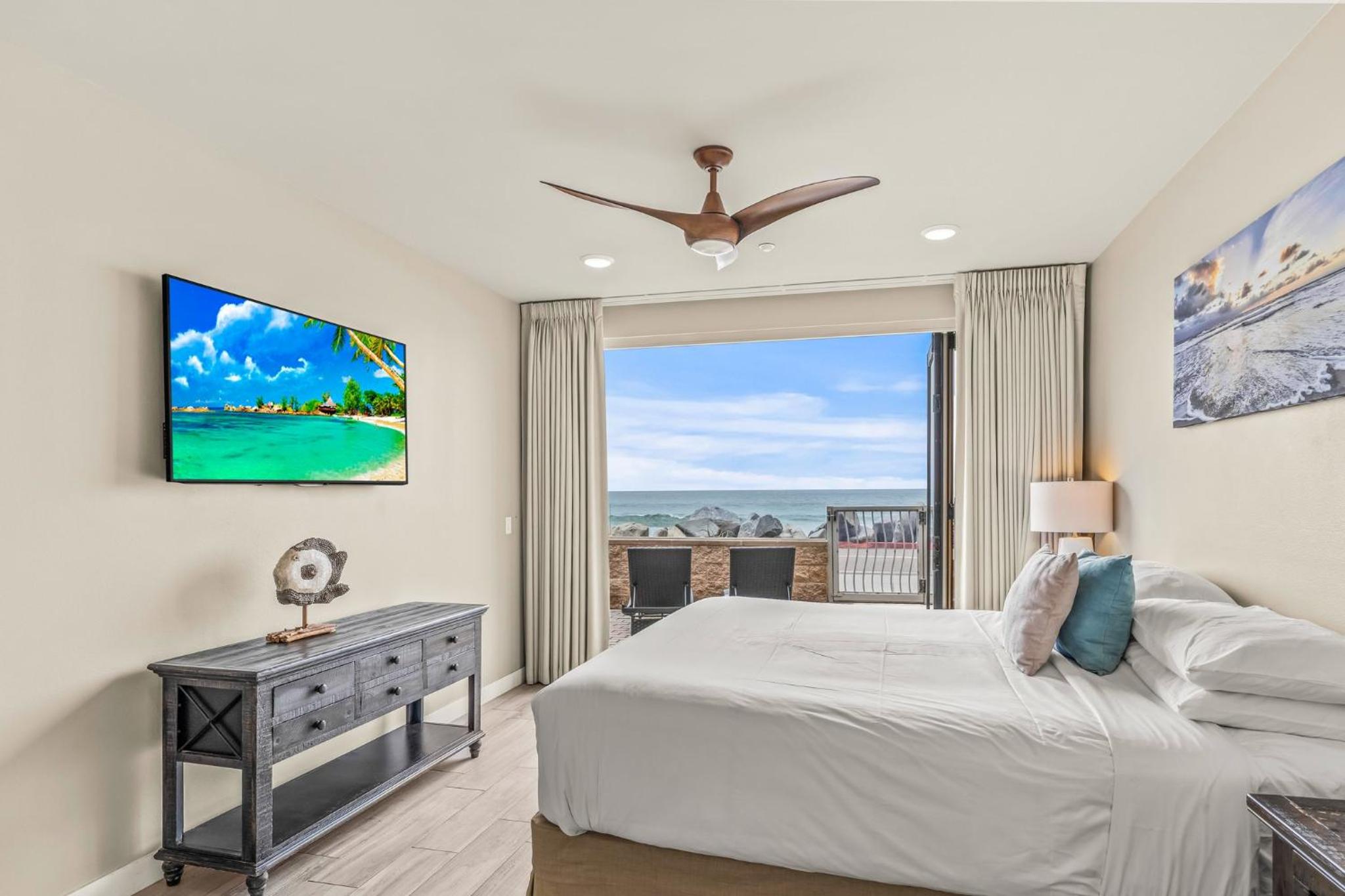 Oceanside Escape 700S-102