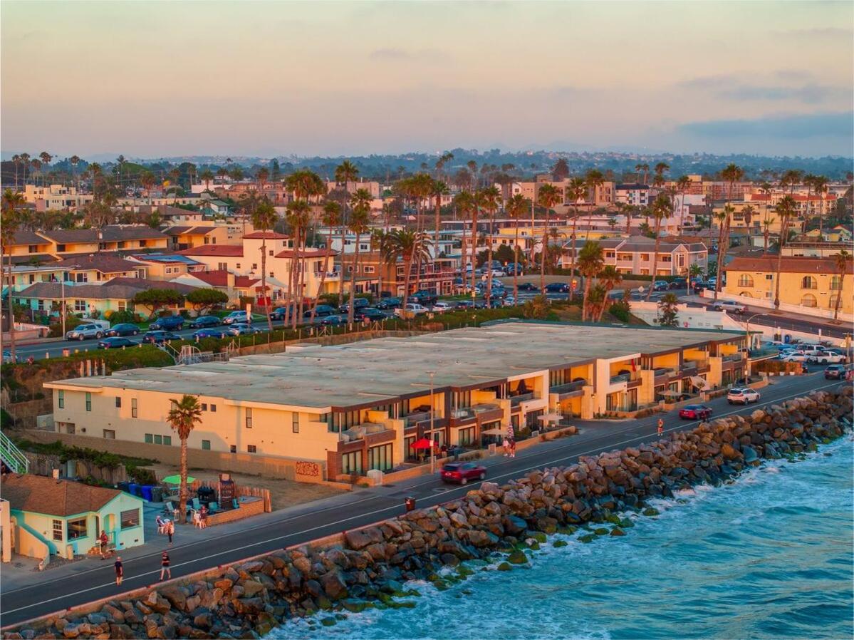 Oceanside Escape 700S-102